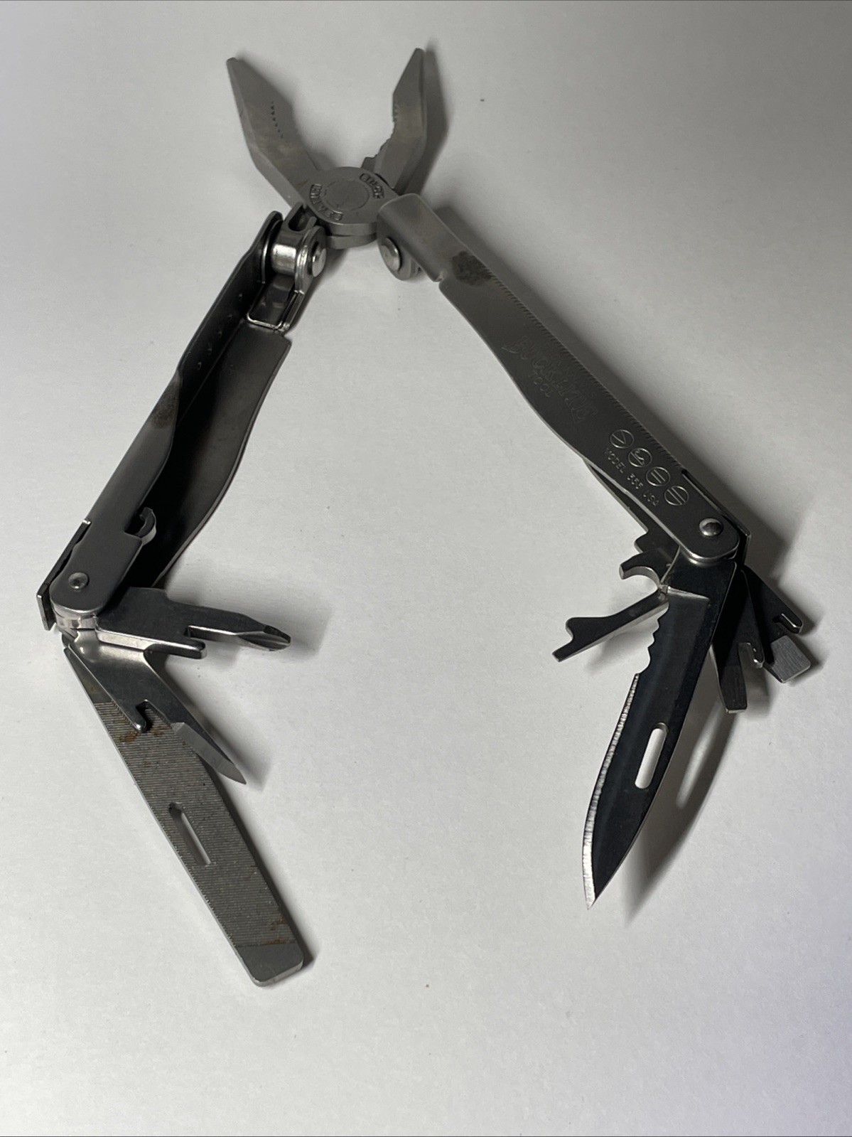 BUCK USA BUCK LITE TOOL 355 MULTI TOOL-w/ ORIGINAL SHEATH-RETIRED