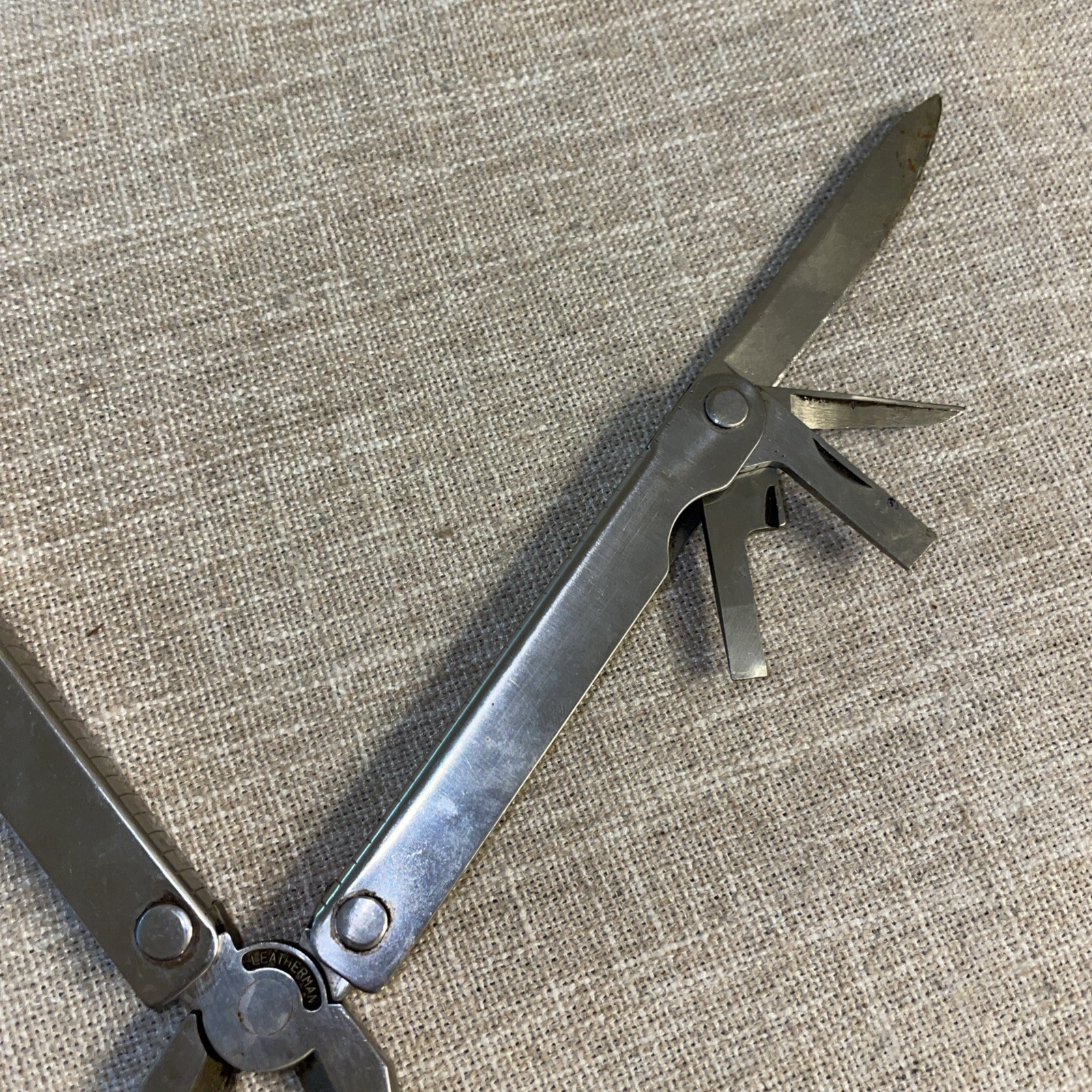 Vintage Leatherman 9 Multi Tool With Sheath. USA Made Pat. 1325473
