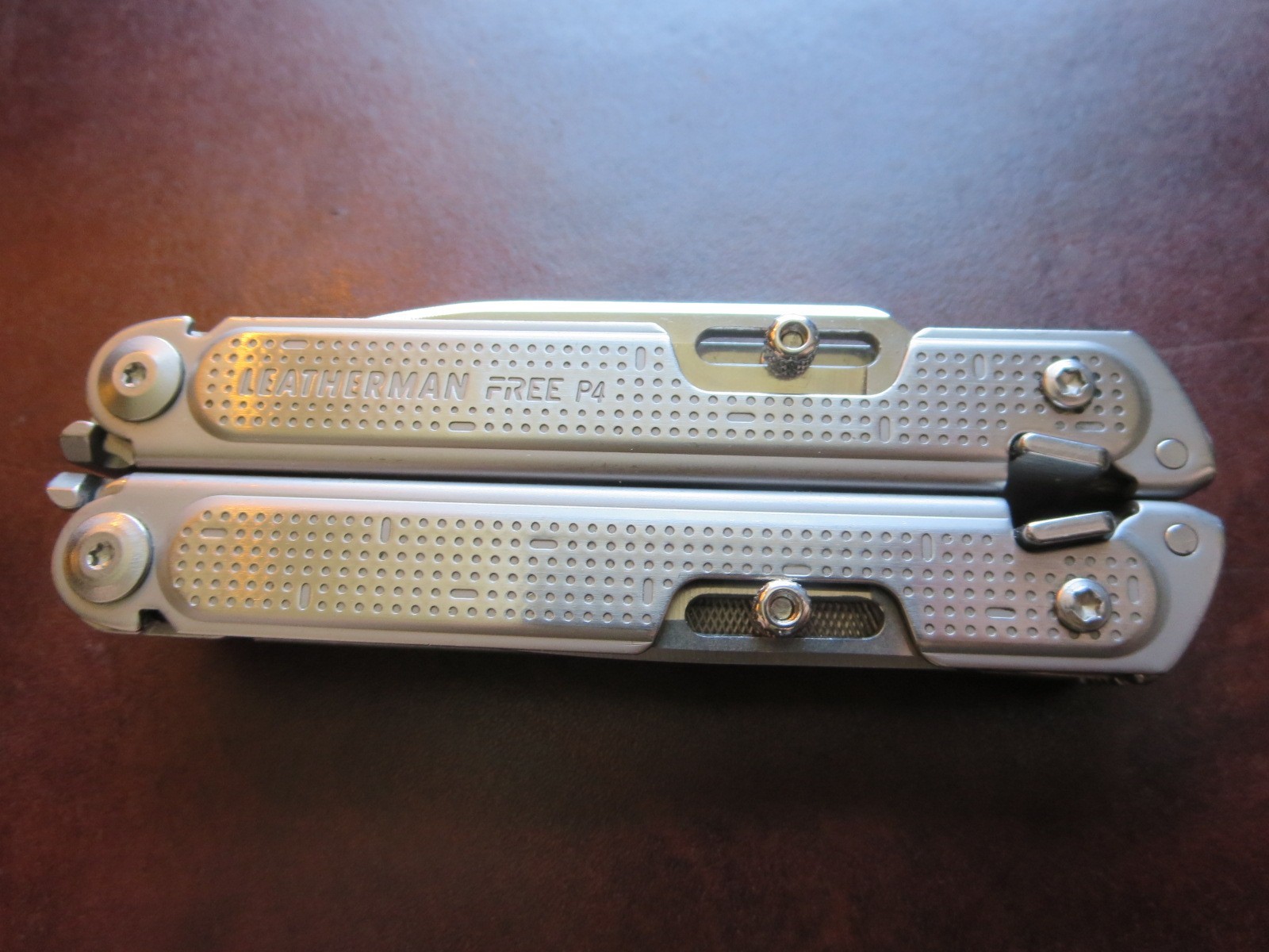 Leatherman FREE P2/P4/ARC/T2/T4 Thumb Stud Stainless Steel Knife Blade Opener