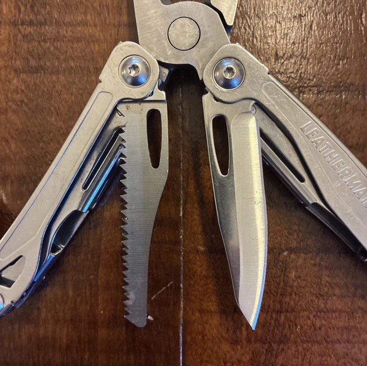 Leatherman Sidekick Stainless Steel Multi Tool – Very Good Condition