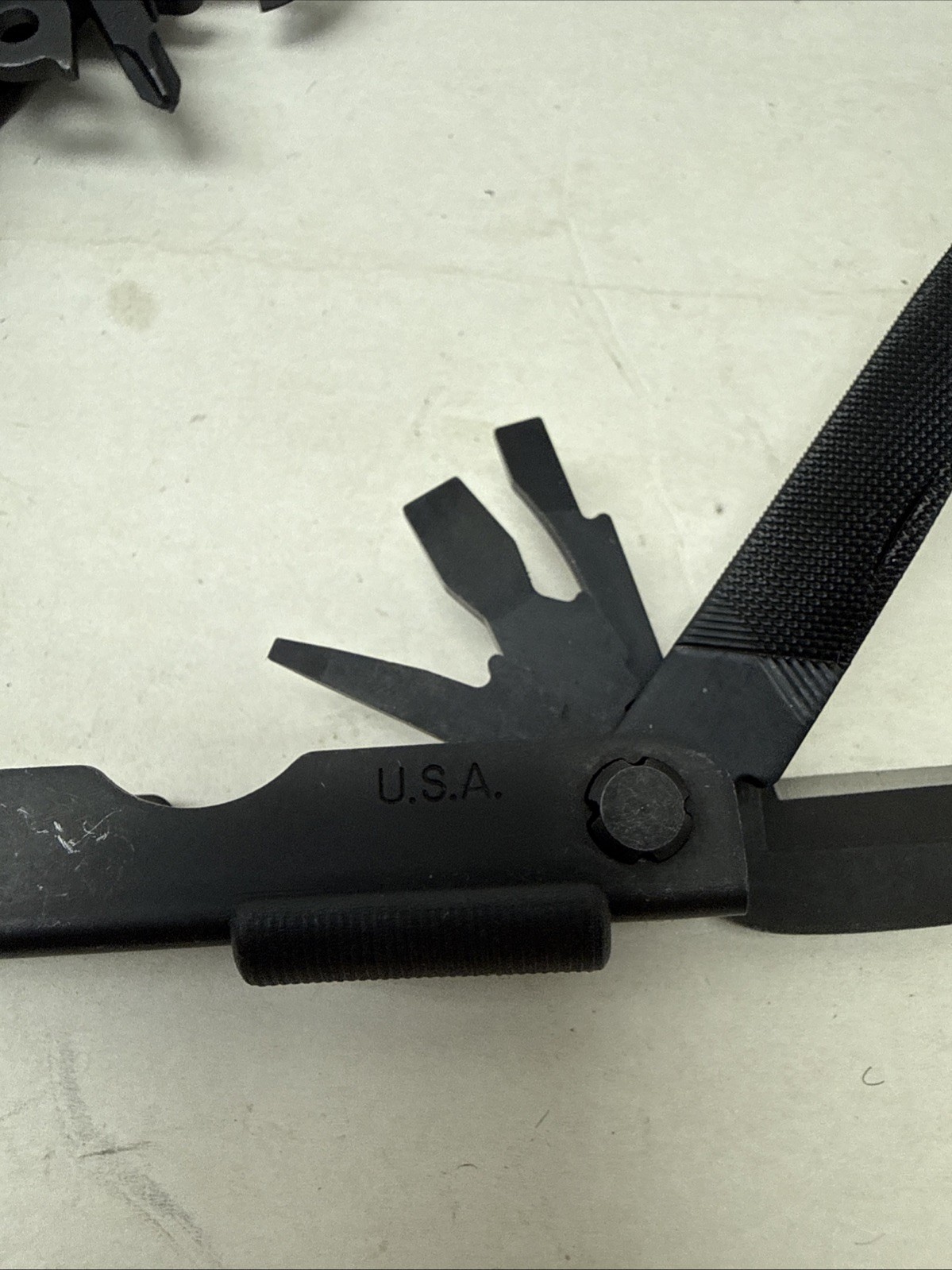 USGI Gerber MP600 Black Oxide Multi-Tool Multiplier Military Pocket Plier