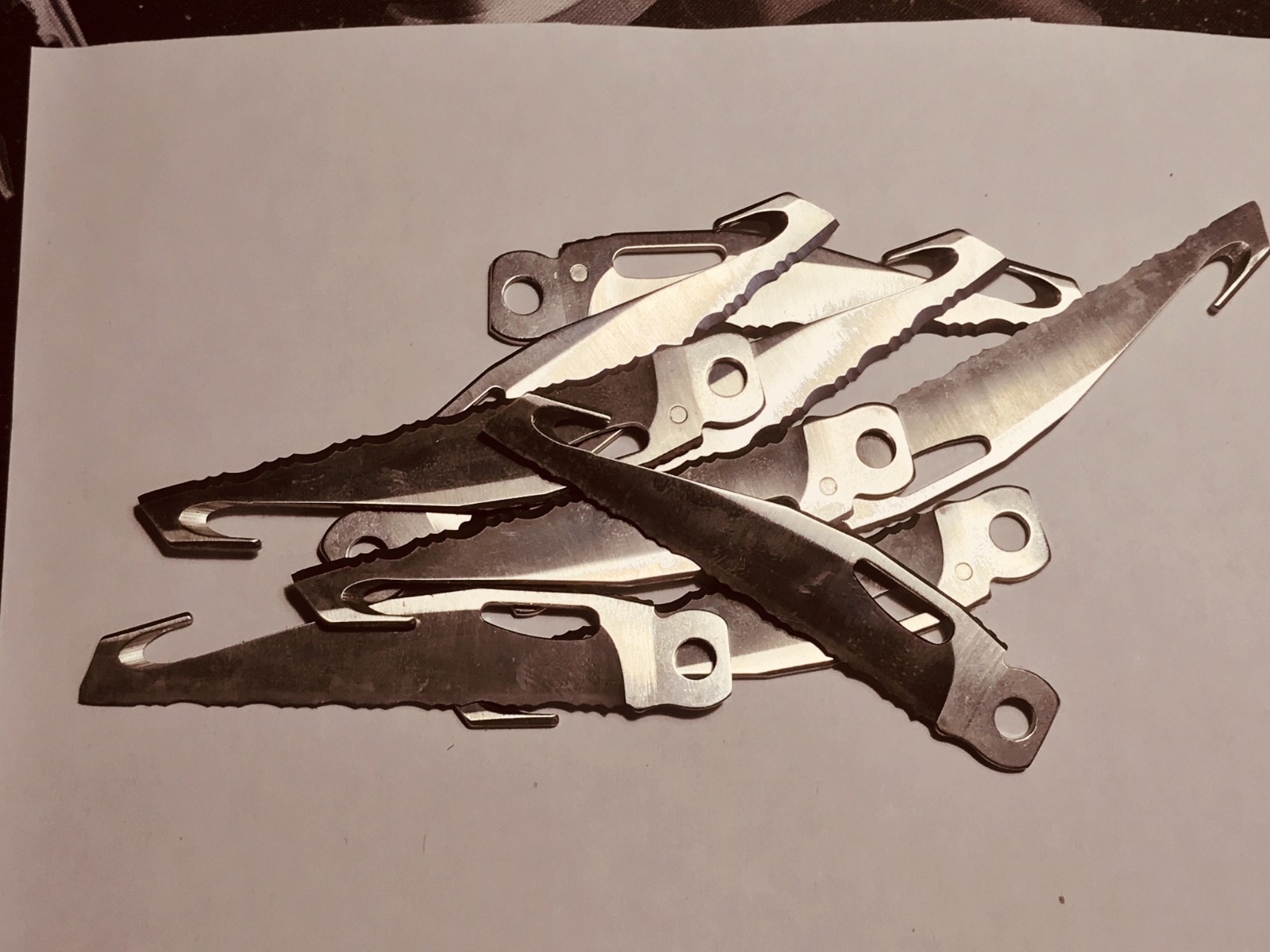 Knife blade Serrated /w hook Leatherman Wave / Charge Plus TTi replacement PARTS