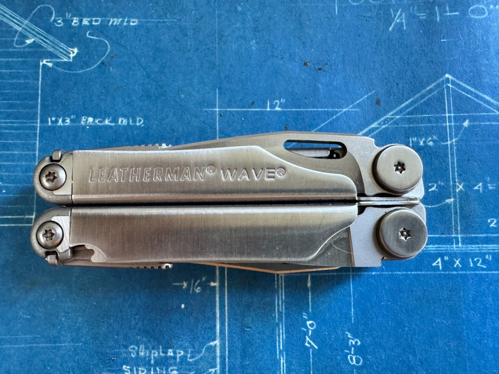 MULTI TOOL LEATHERMAN WAVE 0806 AUGUST 2006 SHEATH KNIFE SCREWDRIVER BLADE