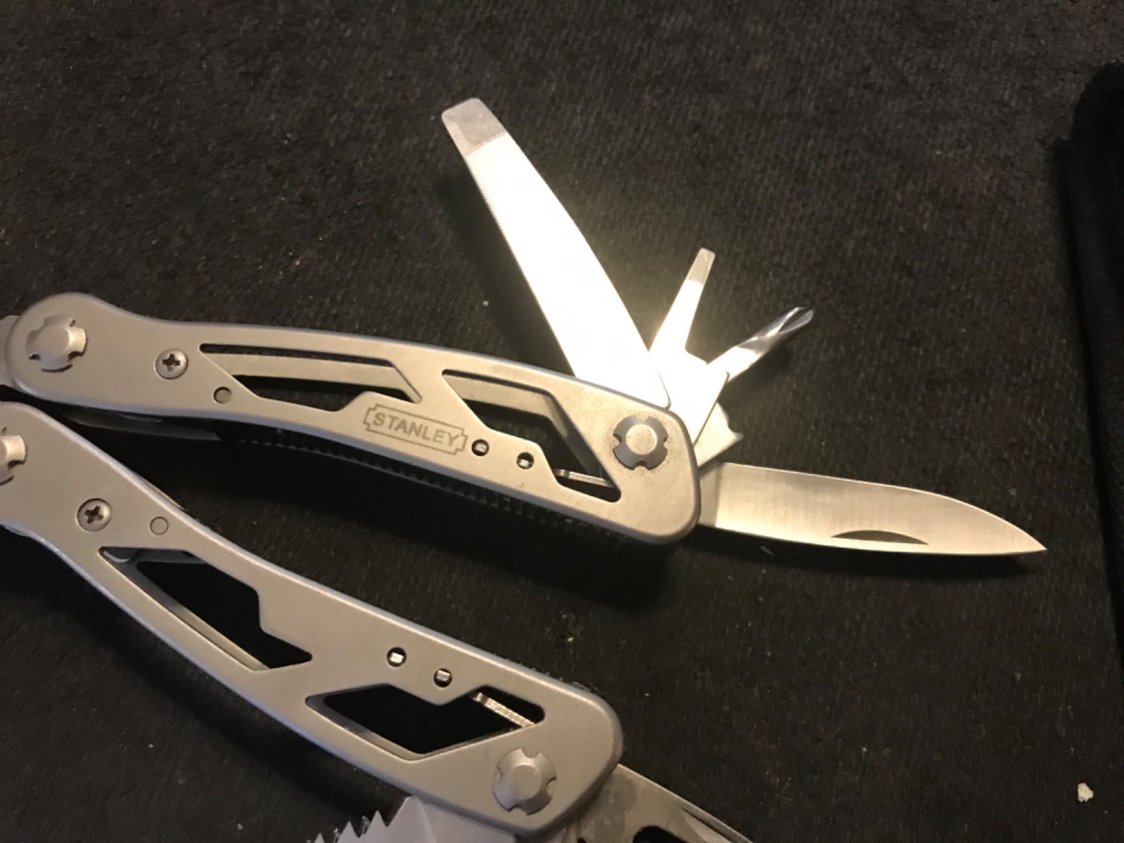 Stanley Tools 12-in-1 Multi-Tools Leatherman Style Plier Set w/ Sheath Case