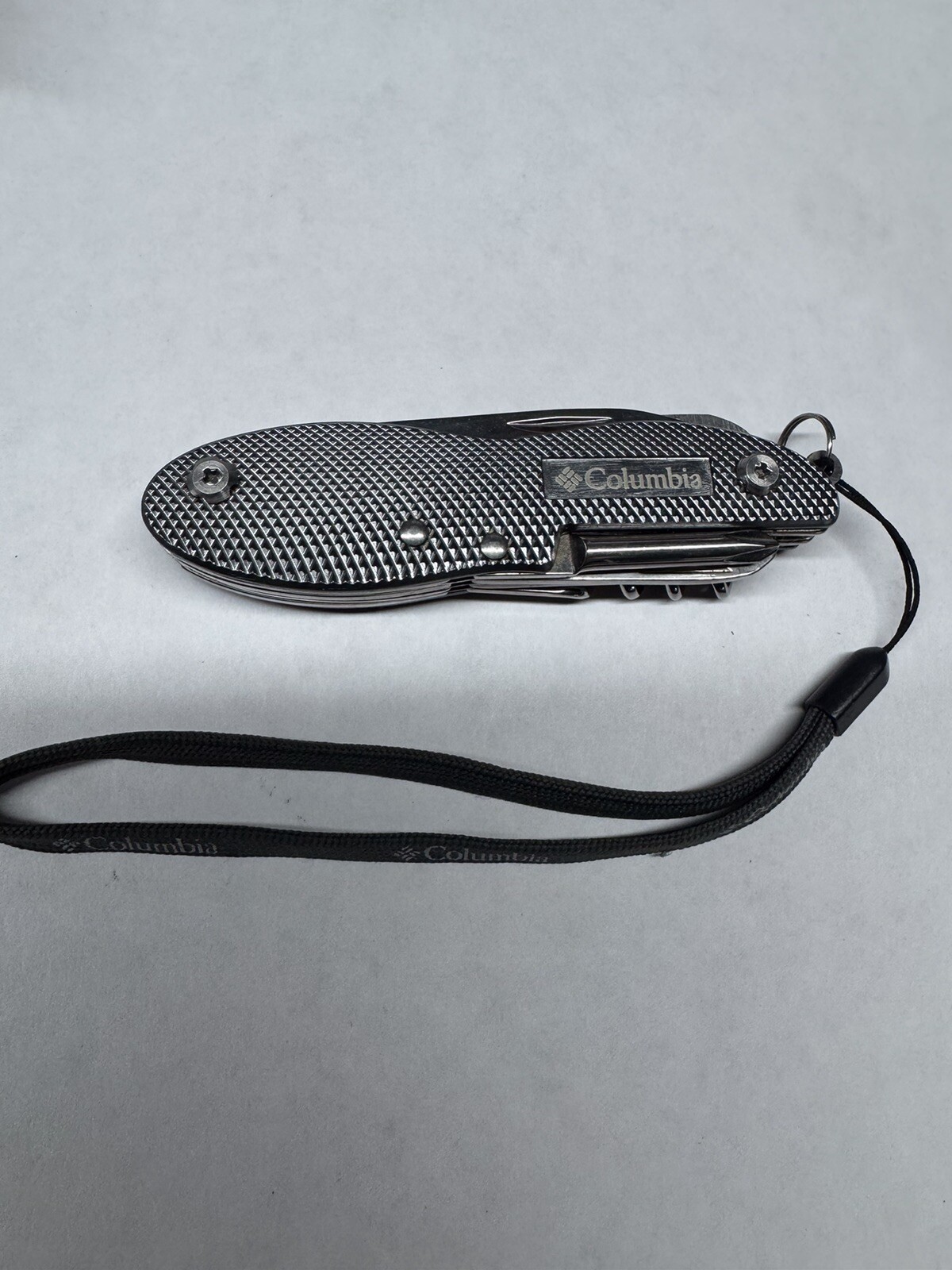 Columbia Deluxe Multi Tool Stainless Steel 10 Functions With Lanyard