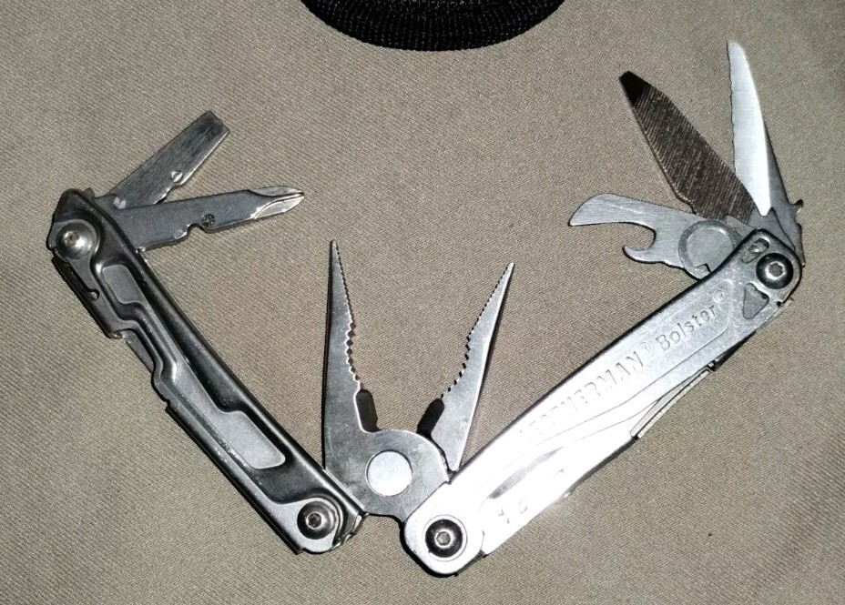 Leatherman Bolster 13-Tool Stainless Steel Multi-tool & Sheath Lightweight 5.9oz