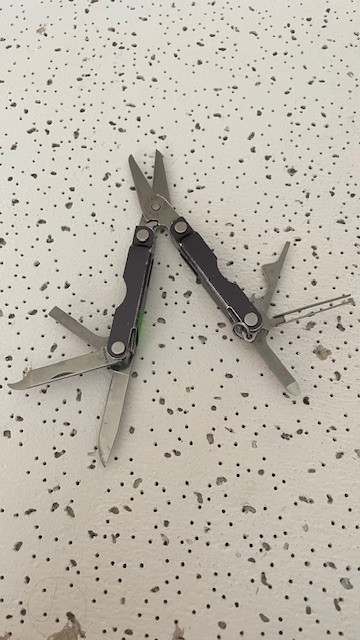 Leatherman Micra Scissors Knife Tweezers File Black Anodized Aluminum Multi tool