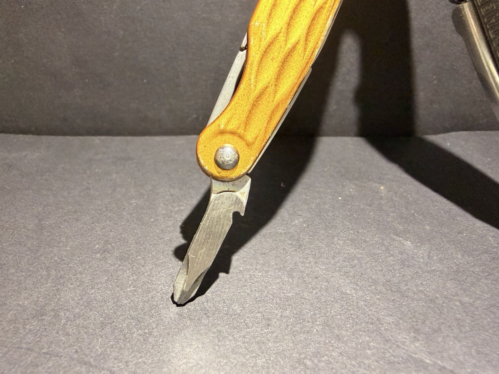 Leatherman Juice C2 Sunrise Yellow Multi-Tool