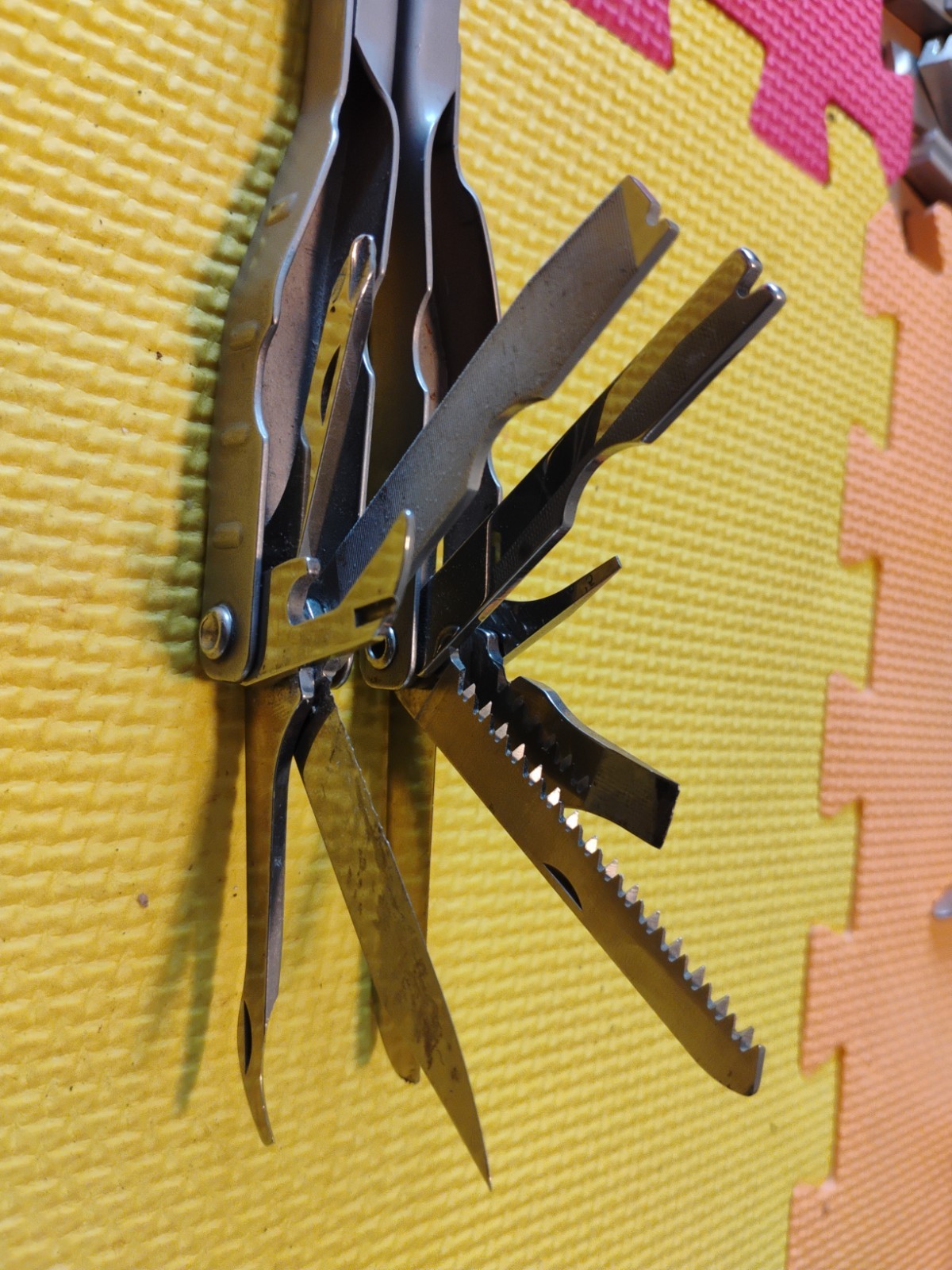 Vtg Schrade Tough-Tool Multi-Tool Pliers Knife Etc Function No Sheath