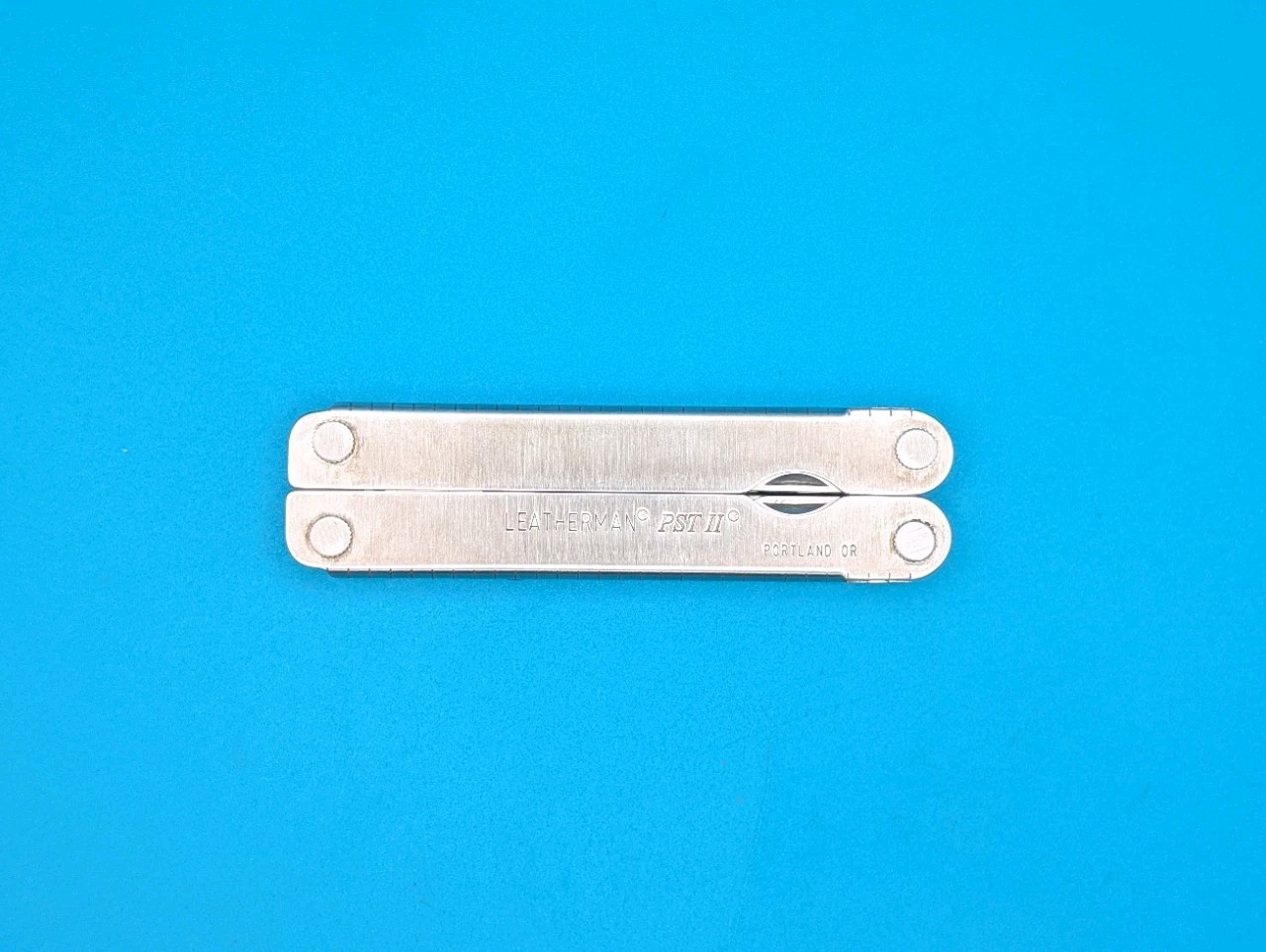 Leatherman PST 2 Multi Tool! 07/03 date stamp! Fast Shipping! With Sheath!
