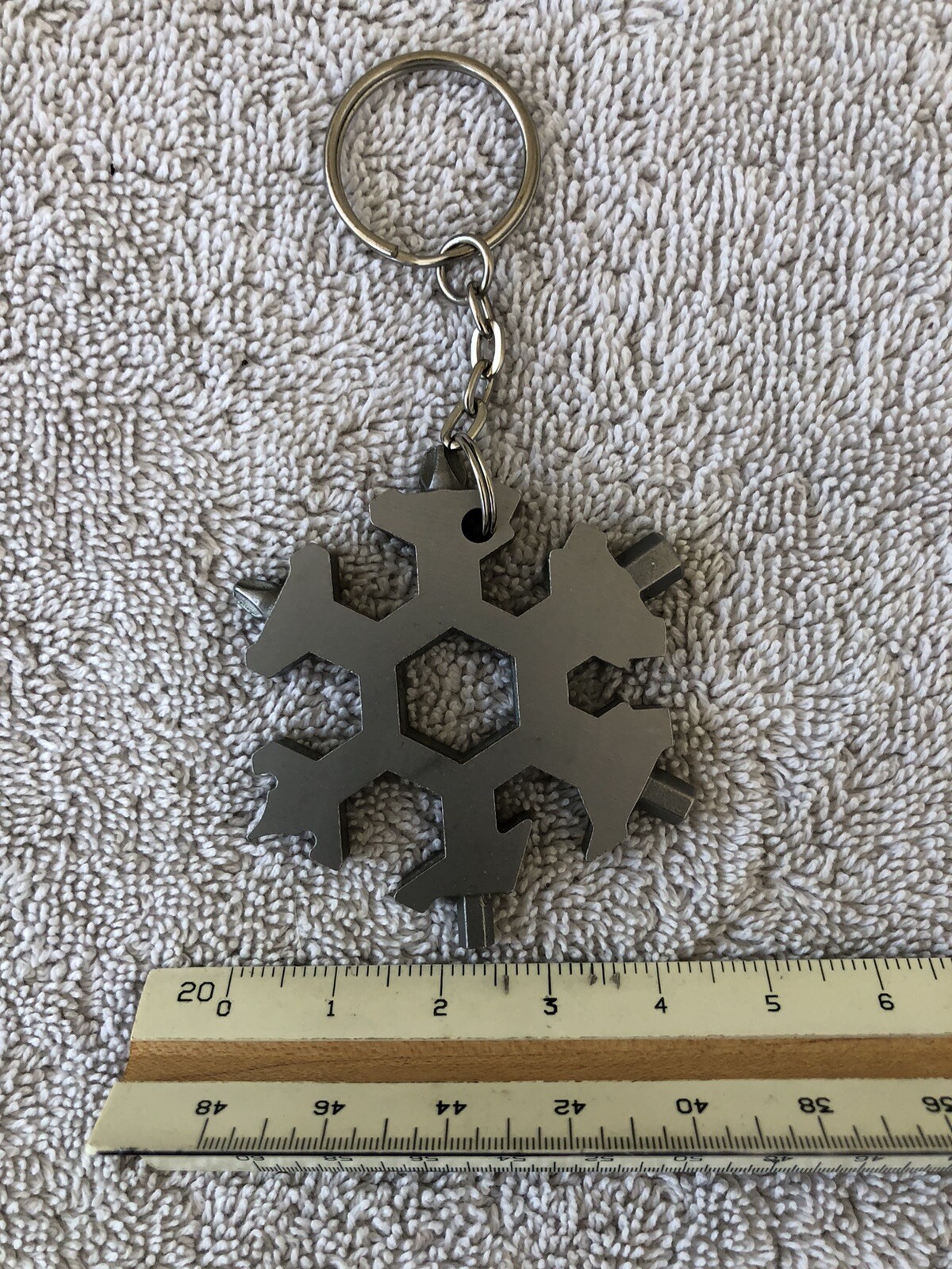 Unique Portable 6 Sided Stainless Steel Snowflake Shape Key Chain Multi Tool
