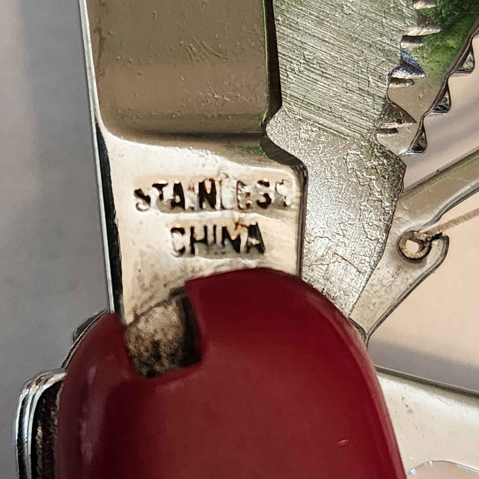 Folding Multi-Tool Knife – Unbranded from China – 11 Stainless Steel Tools