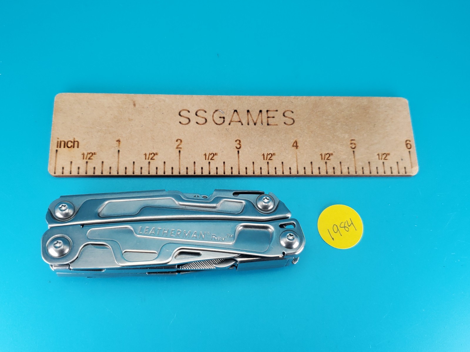 Leatherman Rev 3.8″ Multi-Tool, Stainless! USAA