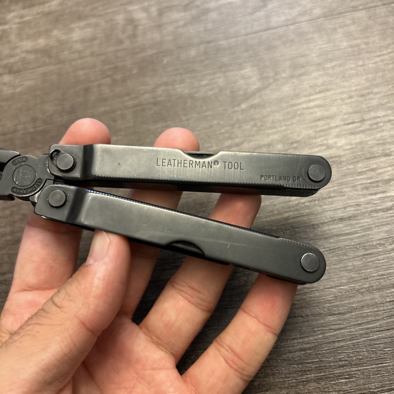 Leatherman Multi Tool Black / Gun Metal
