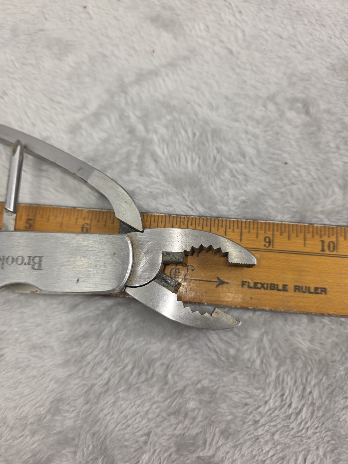 Brookstone Multi Tool 9 Functions 6” Long 11.6 Ounces