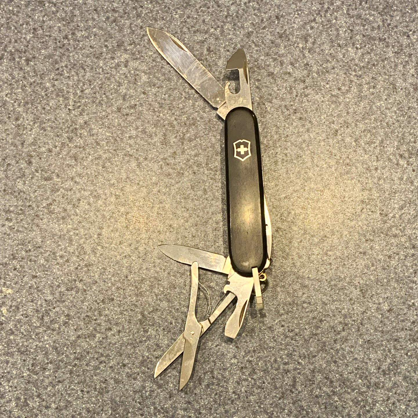 Victorinox Swiss Army Knife Black Multi-Tool 7 Tools, 2.5in Plain Blade