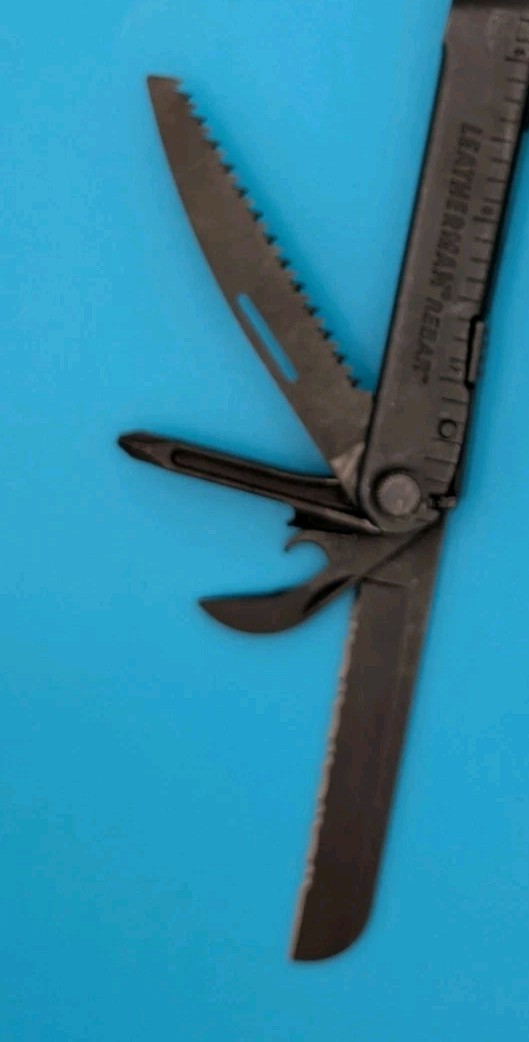 Leatherman Rebar Multi-Tool! Free Shipping! BLACK OXIDE!