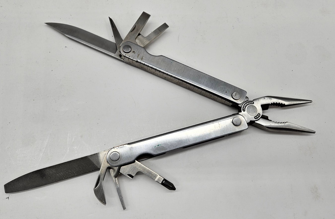Vintage Original Leatherman Multi Tool Portland OR TM 1325473 With Pouch USA