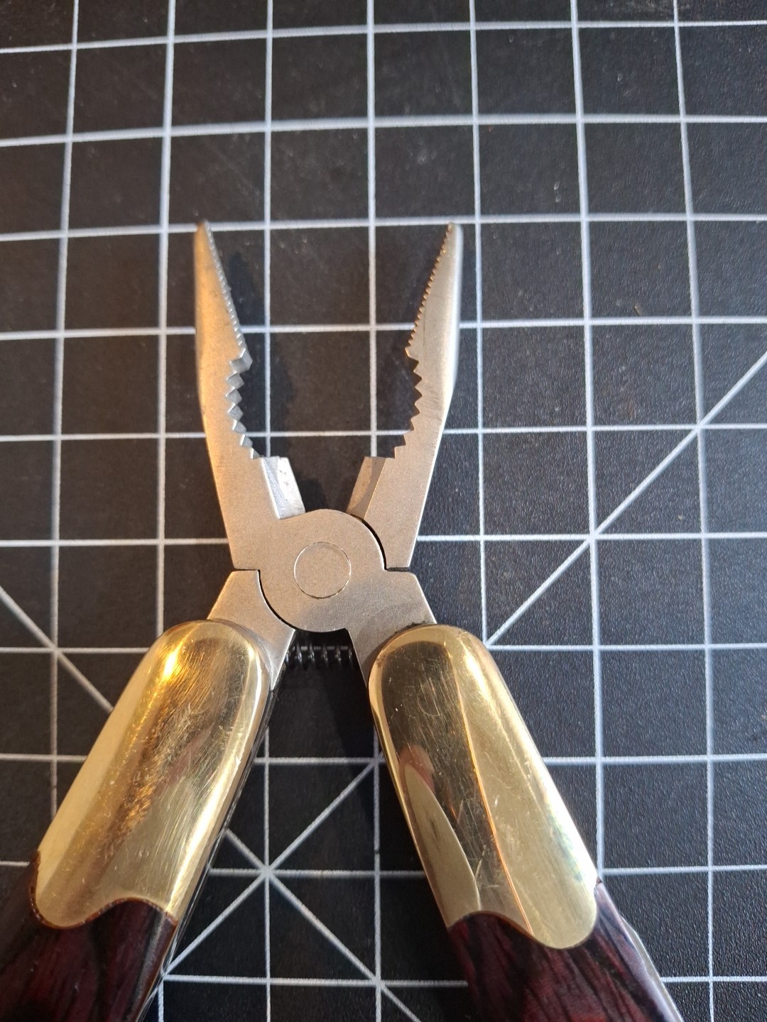 HUSKY 25 Years 25th Anniversary Limited Edition Multi-Tool Brass Wood Vtg USA