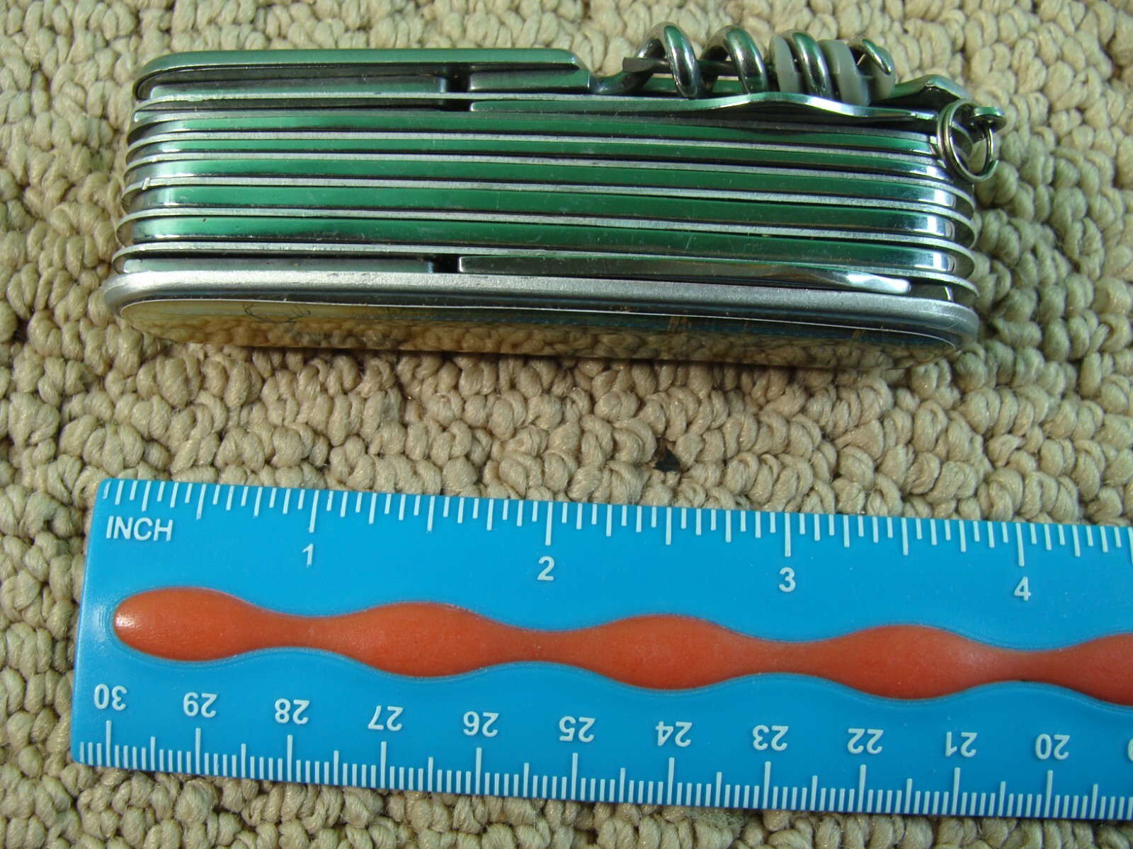 Multi-Tool Pocket Knife Case-for-Belt 6.9-oz 12-Tools Scizzors Screwdrivers