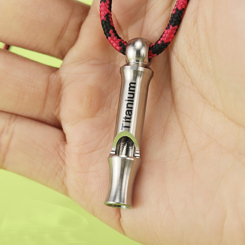 New Small Pure Titanium Whistle Portable EDC Outdoor Training Whistle 50mm/1.97″