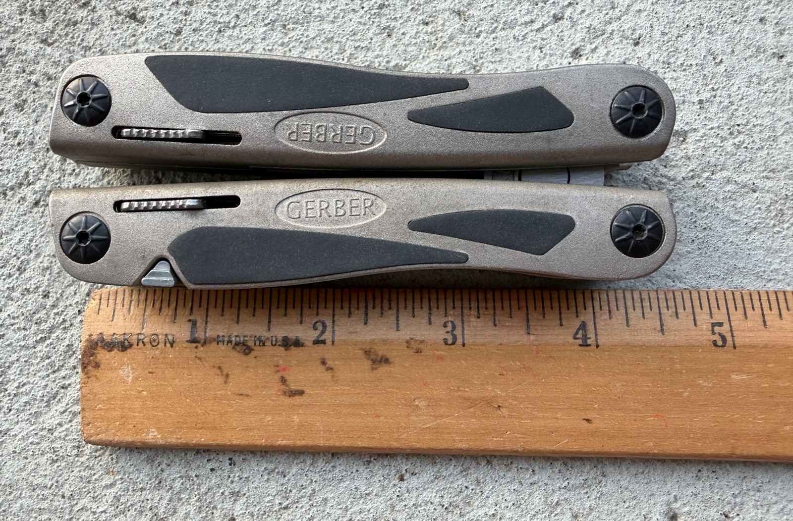 GERBER MULTI PLIER MP800 USA LEGEND FOLDING MULTI TOOL KNIFE 066V GOOD CONDITION