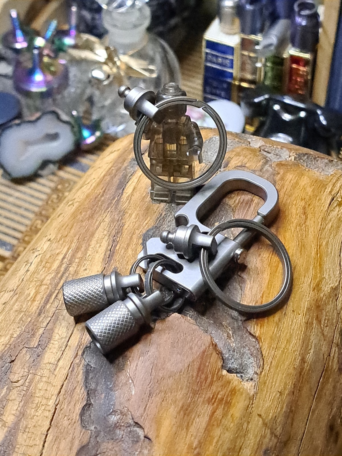 Pro Series Titanium Carabiner Keychain with Quick Releases and Titanium Keyrings