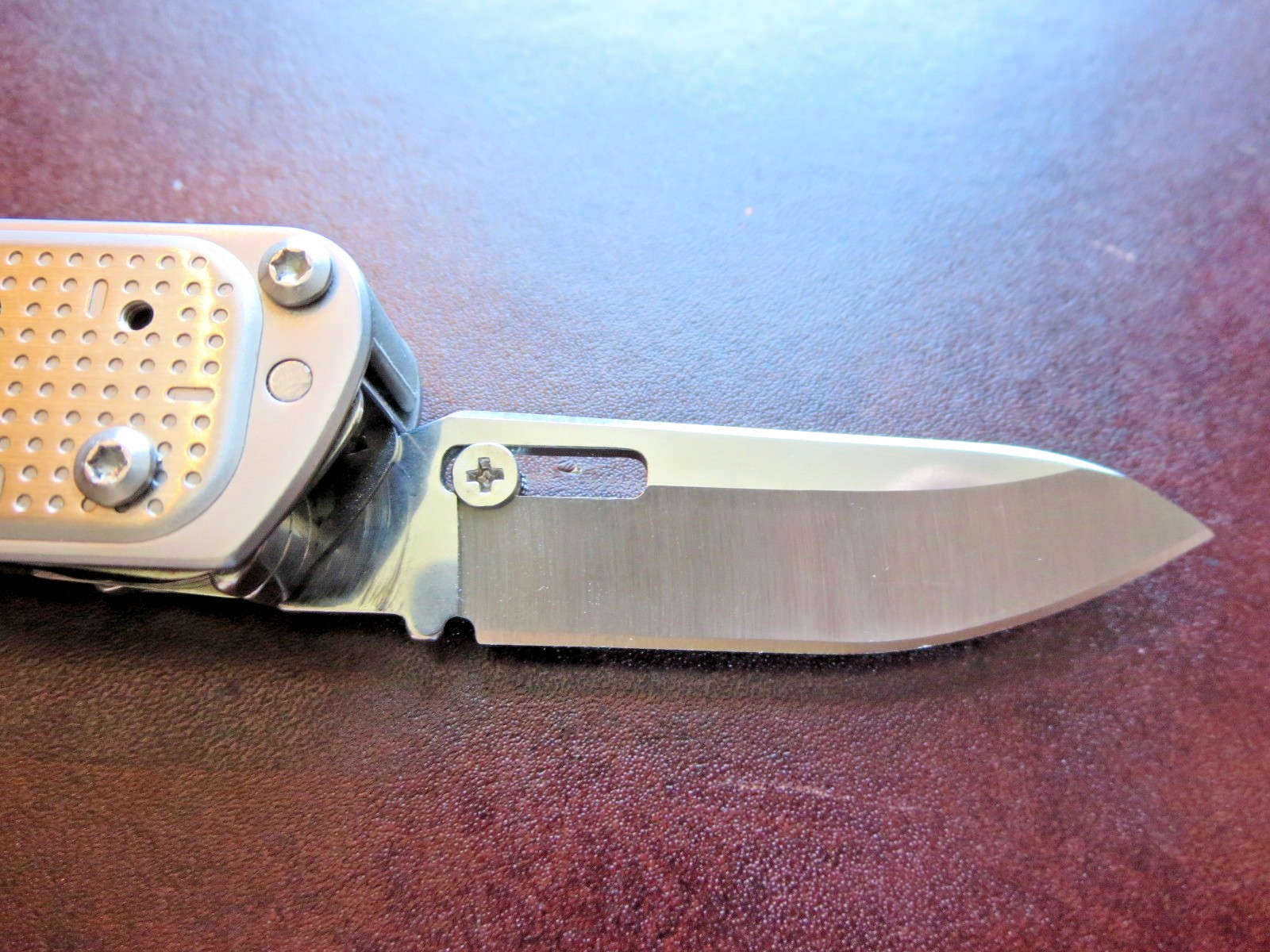 Leatherman FREE P2/P4/ARC/T2/T4 Thumb Stud Stainless Steel Knife Blade Opener