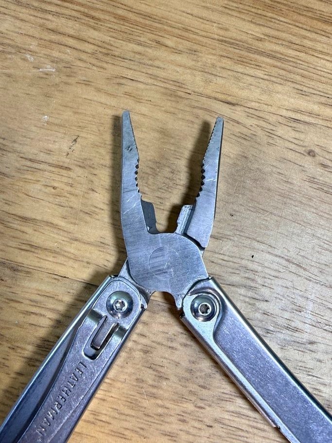 Leatherman Rev Stainless Steel Multi-Tool Pocket Clip Pliers Knife EDC Tool Used