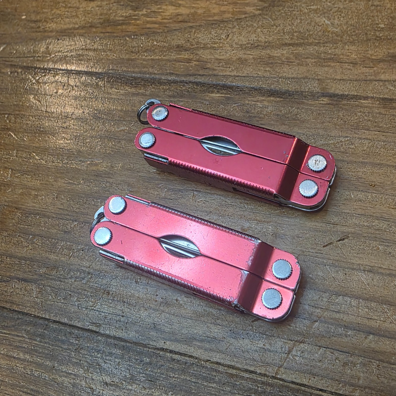 Leatherman Micra Multi Tools – Stainless Steel – USA – Lot Of 2 – RED COLOR