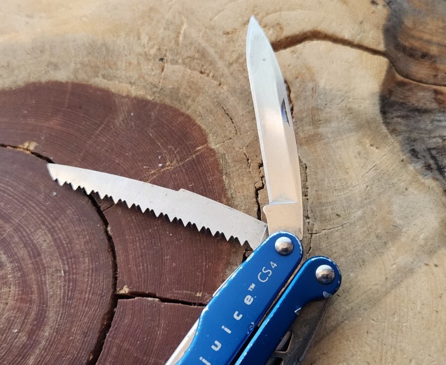 Leatherman Juice CS4 Blue – Pliers Blade Corkscrew – Great (READ) – T16