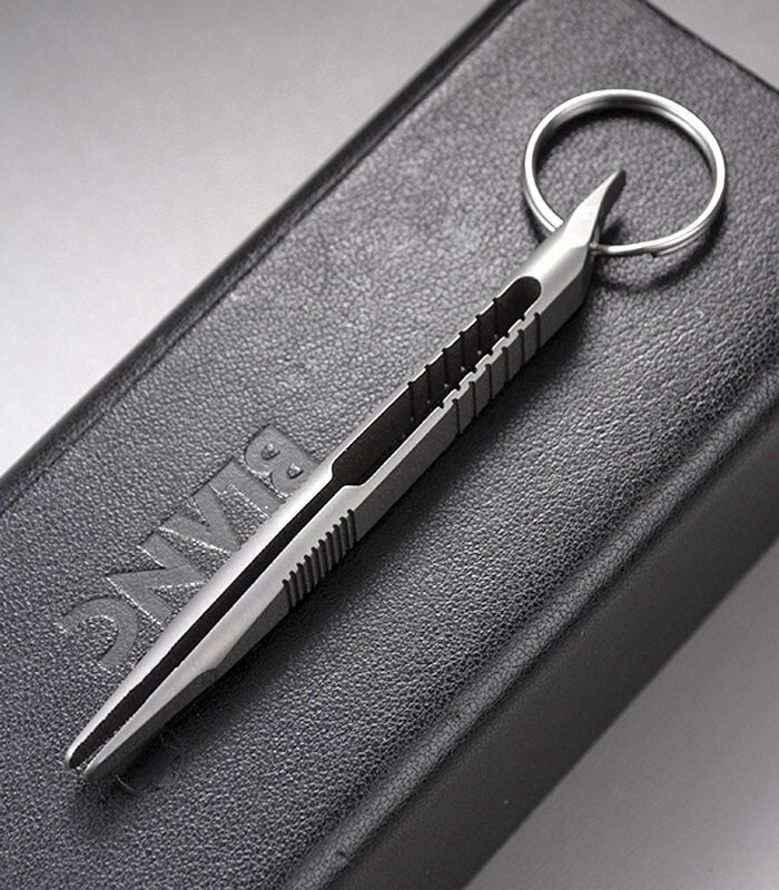 Mini Lightweight Titanium Alloy Keychain Tweezers Pry Bar Portable Outdoor EDC
