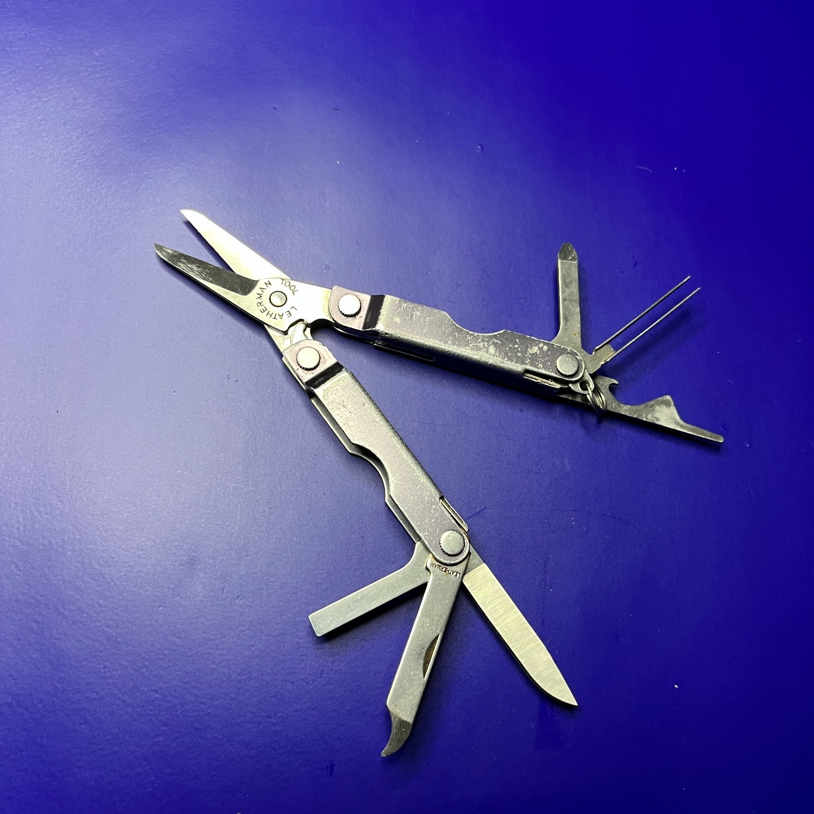 Leatherman Micra Multi-Tool Knife, Scissors- Black