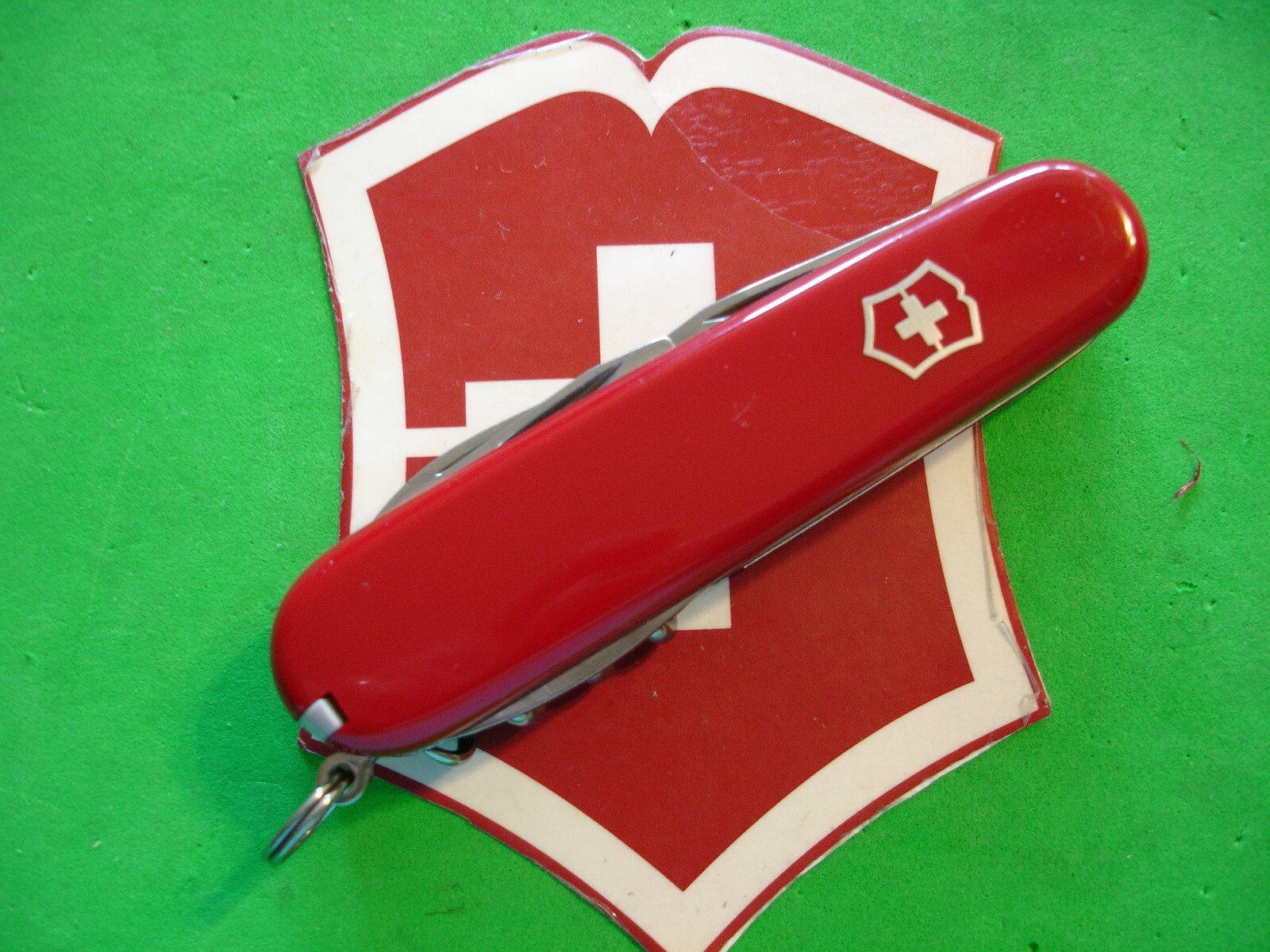 VICTORINOX 91mm RED CAMPER 13 FUNCTION ESSENTIAL OUTDOOR SWISS ARMY POCKET KNIFE