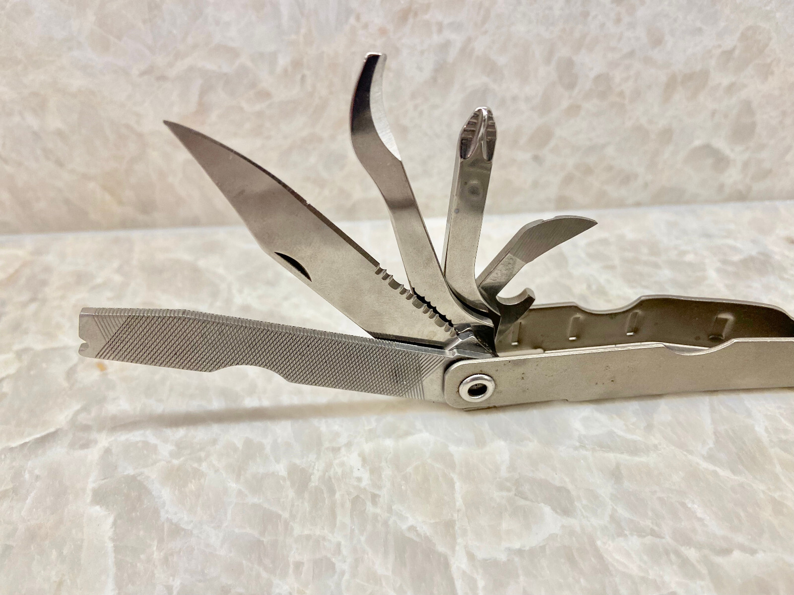 Vint.Schrade Tough Tool ST1 Multi-tool w/SHEATH USA Ver. – Preowned NEVER USED!