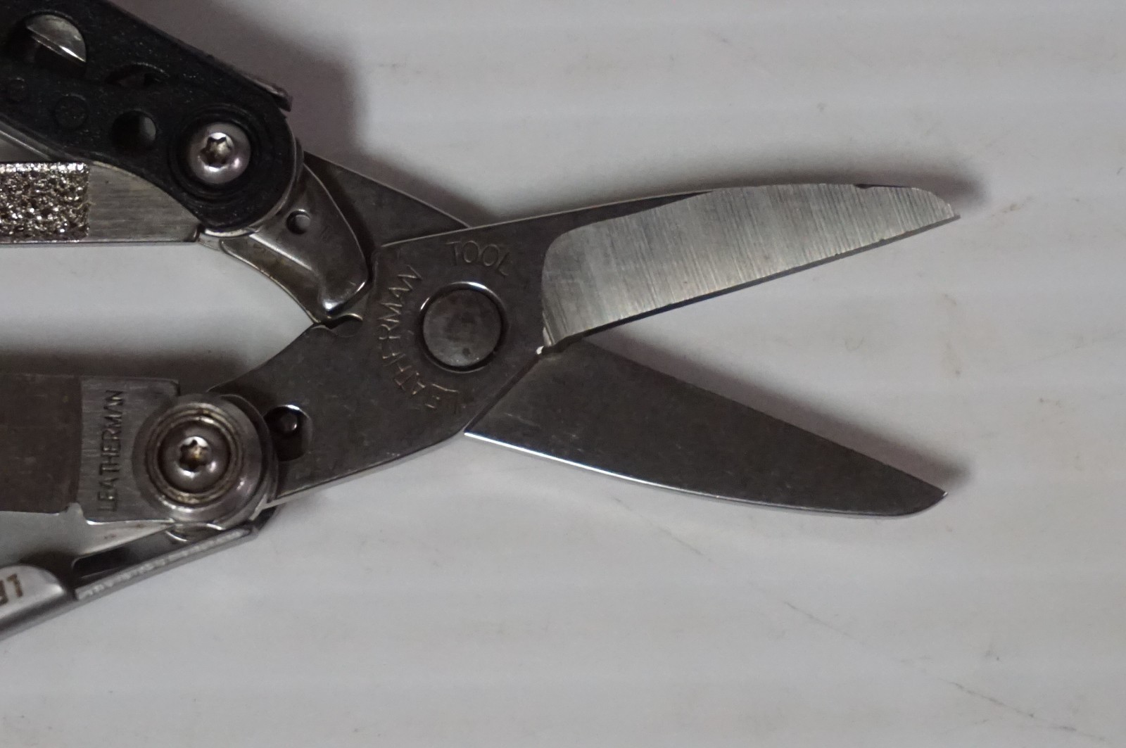Leatherman Style CS Black Multi-Tool – Scissors, Knife, Carabiner – *Retired*