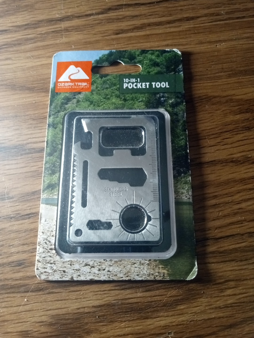 Ozark Trail Outdoor Equipment 10 In 1 Pocket Tool, knife edge, screwdriver, etc.