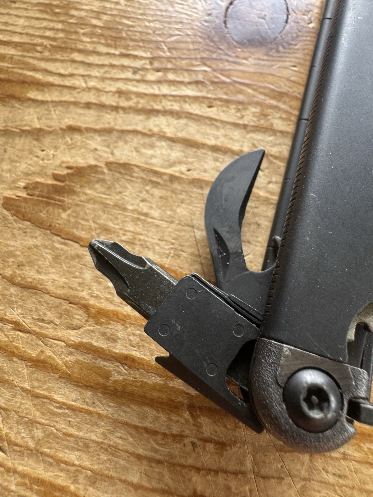 Leatherman Wave / Wave + / Plus Black Oxide Multitool