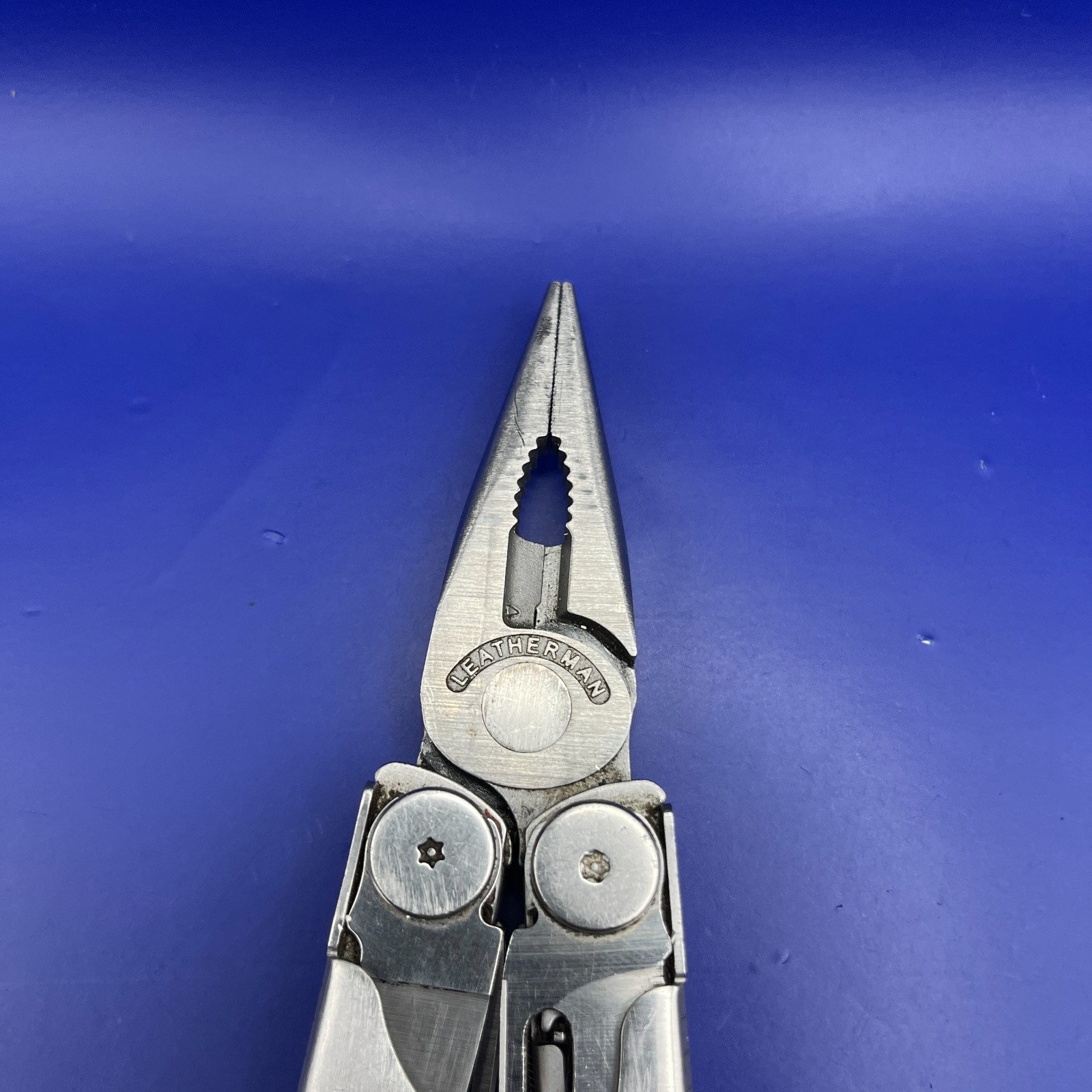 Leatherman Wave Multi-Tool w/ Sheath