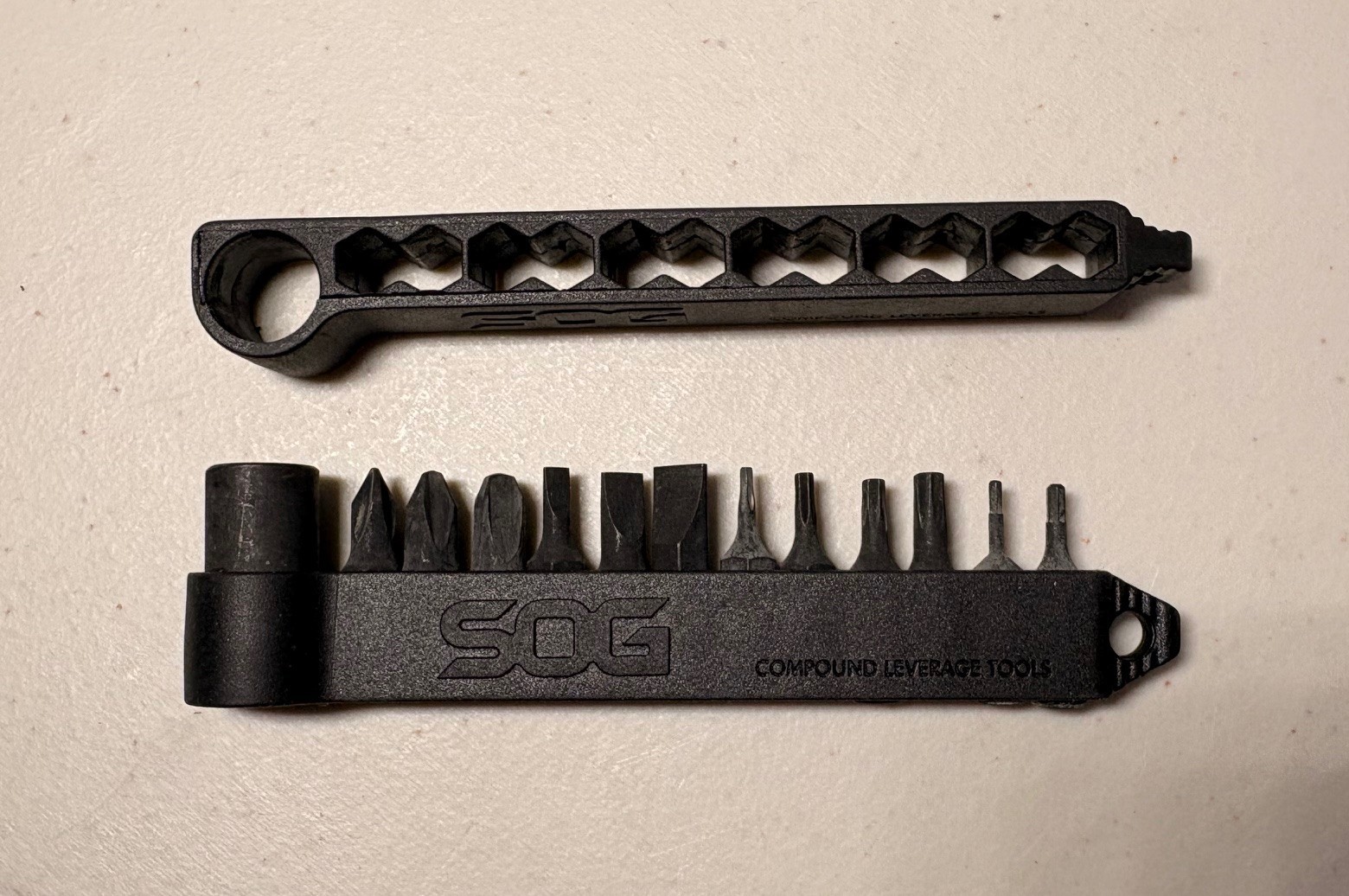 SOG PowerAccess Deluxe Multi-Tool – 21 Tools w/ 12 Bit Kit and Sheath PA2001-CP