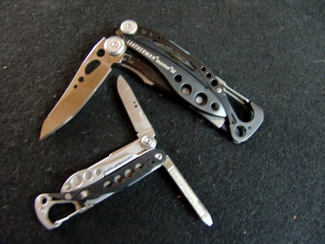 LEATHERMAN SKELETOOL CX-MULTI TOOL & RETIRED STYLE CS-EXCELLENT-LOT 2