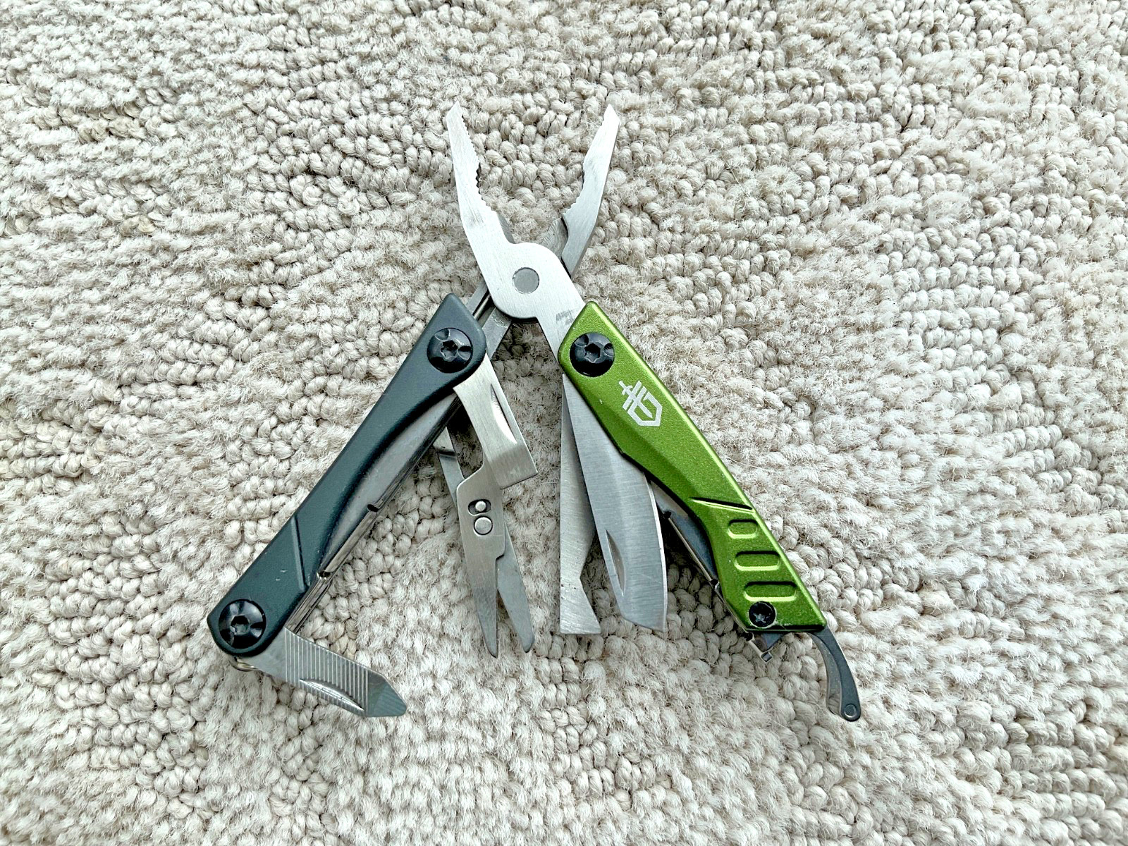 Gerber Dime Mini Multitool Keychain Green/black