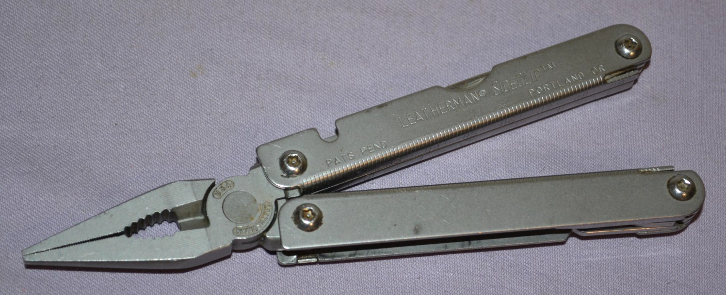 OEM Leatherman SideClip Multi-Tool, Plier, Knife W/Belt Clip–Discontinued-Great
