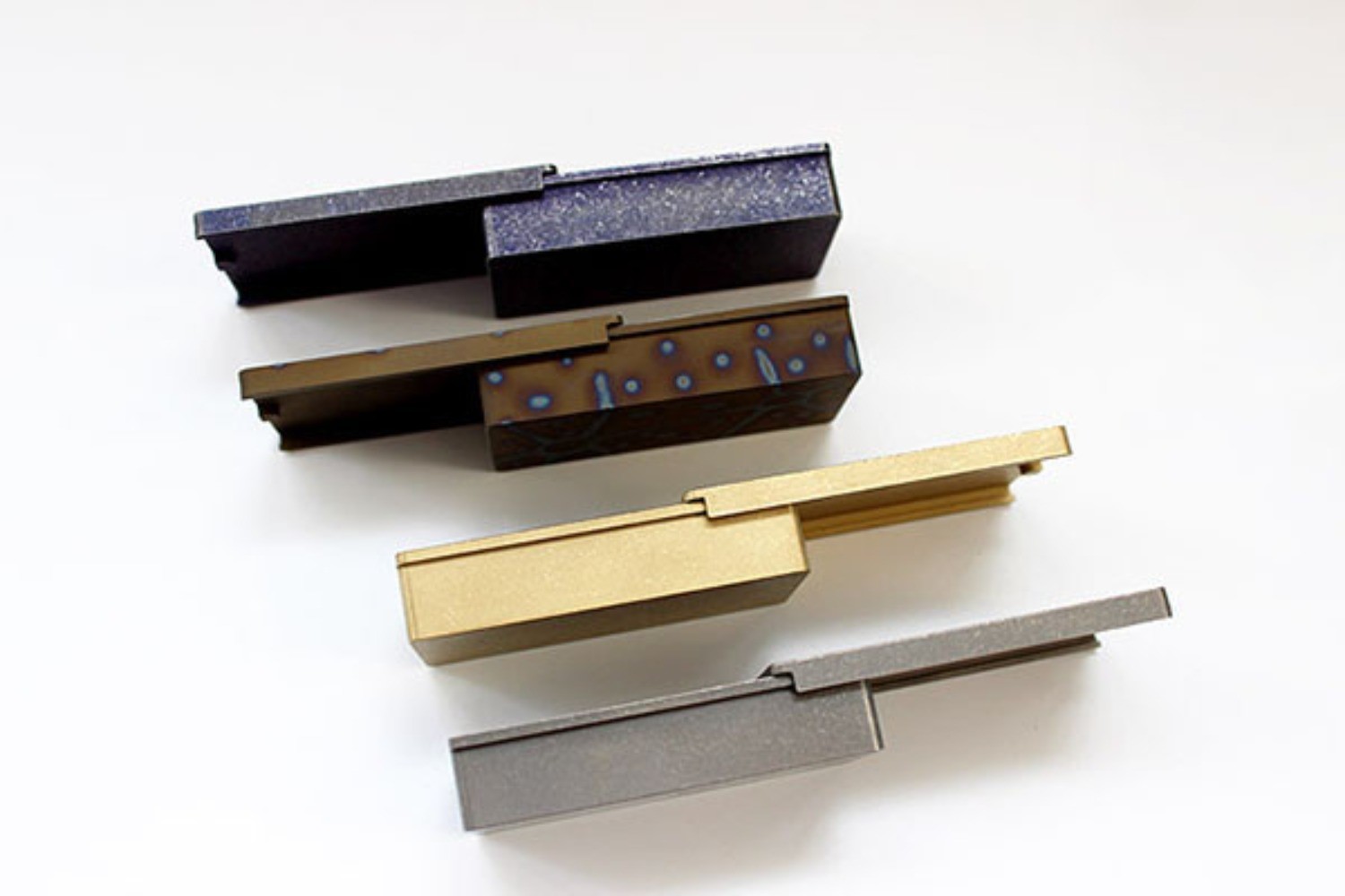 Outdoor Brass / Titanium Alloy EDC Storage Box Sealing Holder Container Case Box