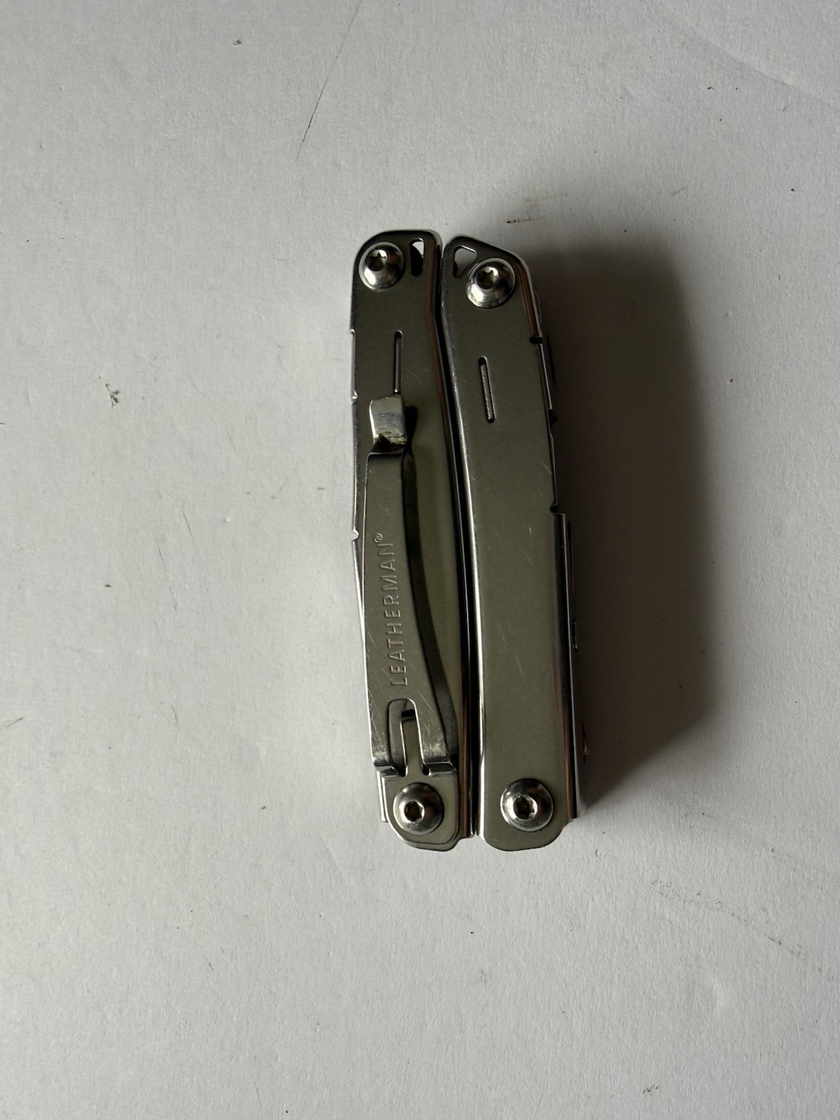 LEATHERMAN WINGMAN MULTI-TOOL! FAST SHIPPING! USED