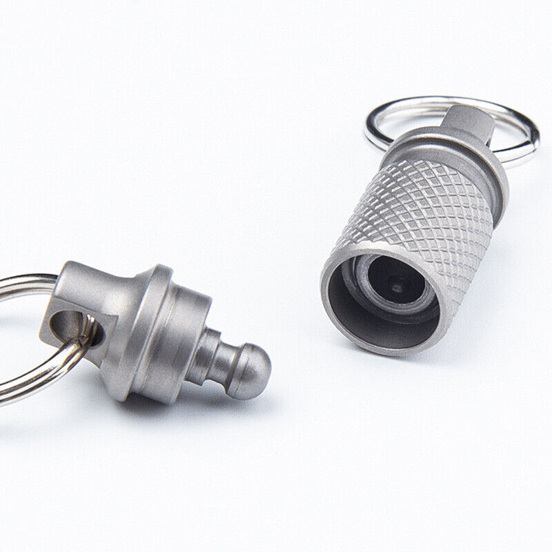 1PC Titanium 360 Degree Universal Quick Release Hanging Buckle Car Keychain EDC