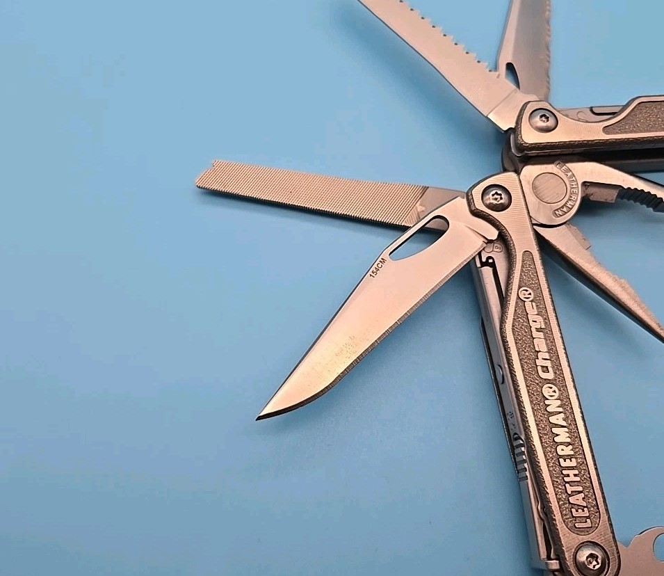 Leatherman Charge Ti Multi-Tool w/ Sheath – Dated 0205 – 154CM Blade – Retired