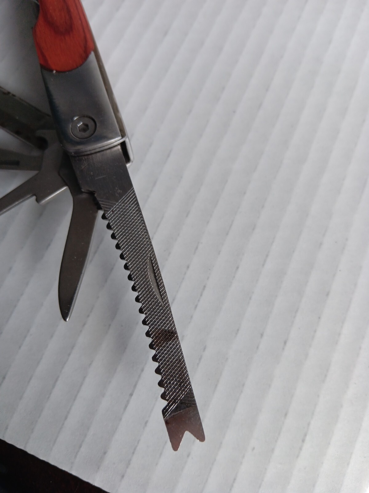 Winchester #2CR Wood Grain Multi-Tool Pliers Saw Screwdriver Can Opener And More