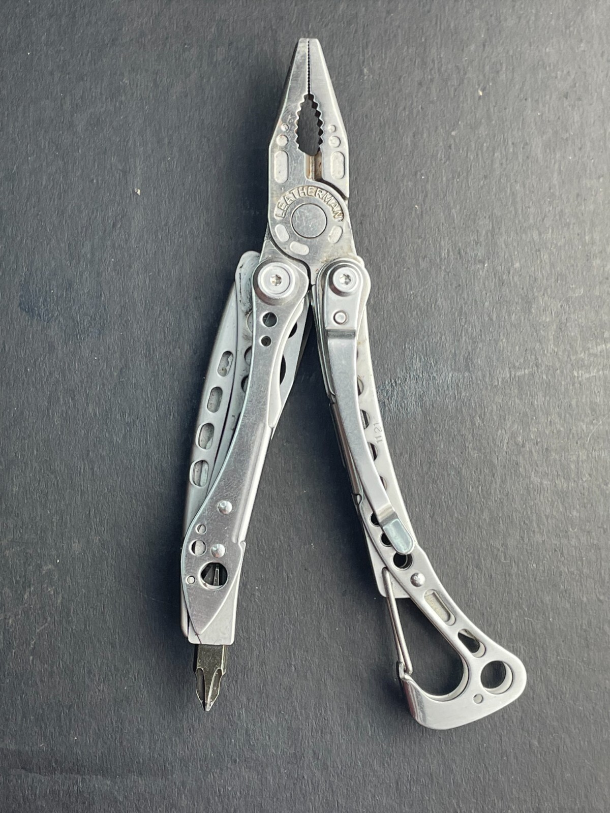 Leatherman Skeletool Multi-Tool Pliers Combo Knife Bit Driver – Multiple Availab