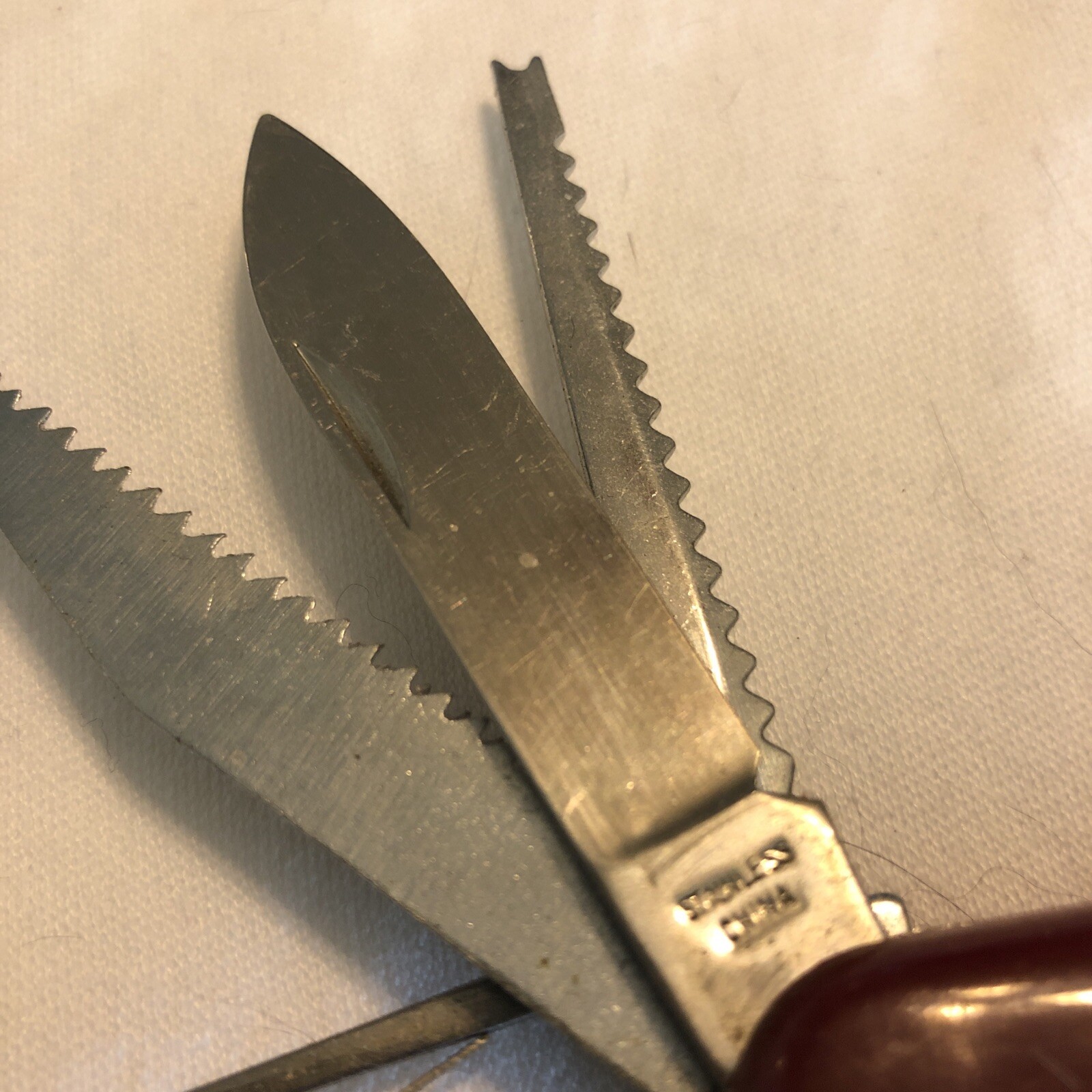Stainless Steel Multi Tool Pocket Knife – 11 Tools including knife, saw, awl,etc